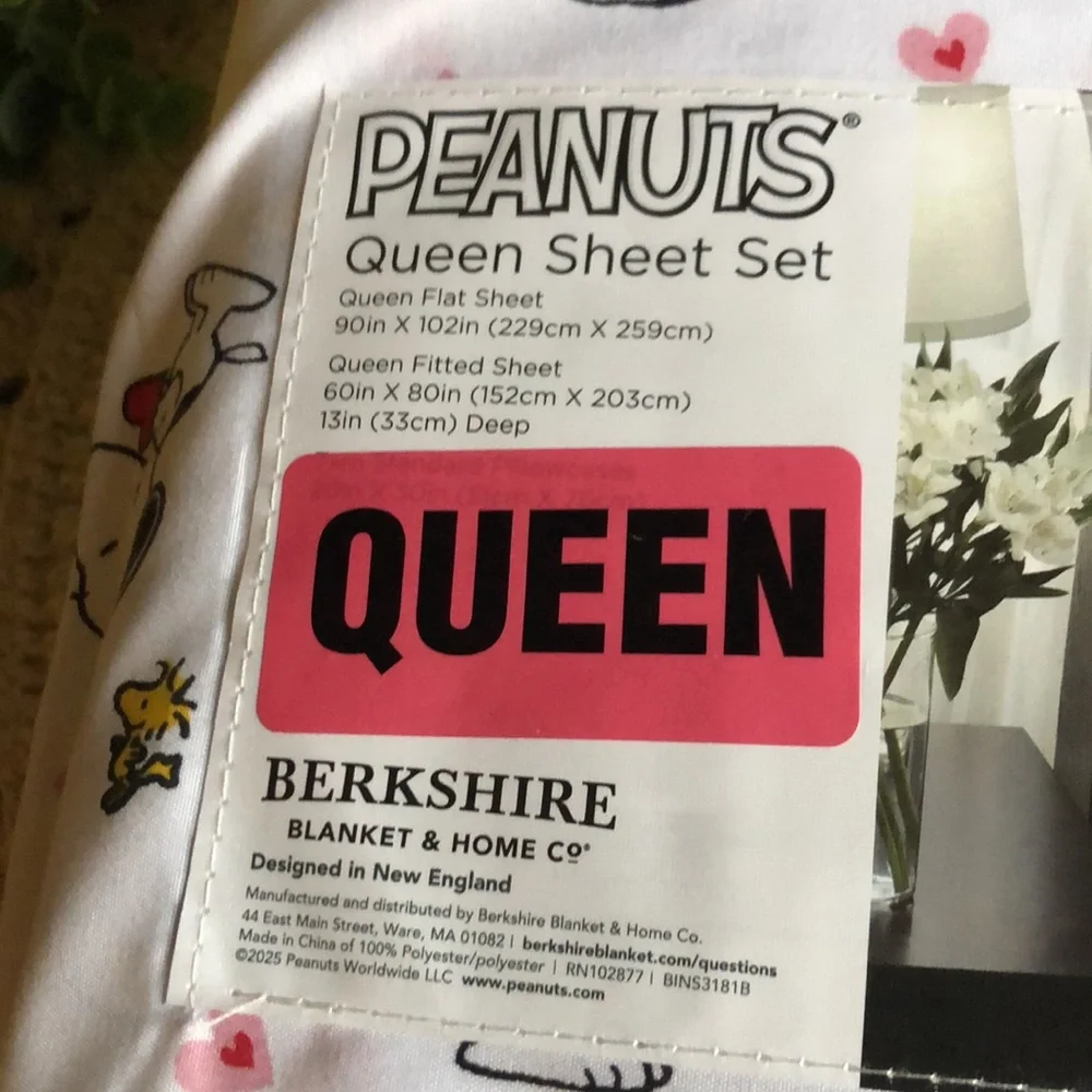 Peanuts SNOOPY Valentine’s Hearts Love Sheet Set - QUEEN